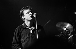 Exploring the Impact of a Real Ghost Story: The Battle of Blur vs. Oasis