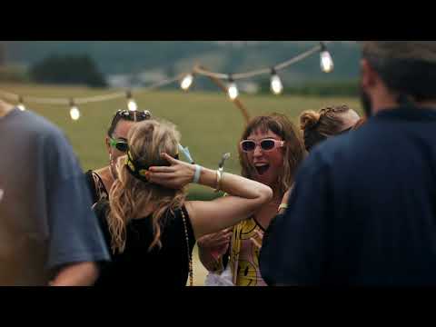 Glastonbury Festival-goers Stranded as Yurtel Company Folds